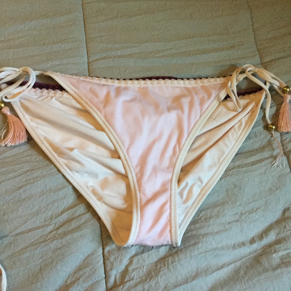 Pale pink bikini with purple & gold accents - Picture 8 of 8